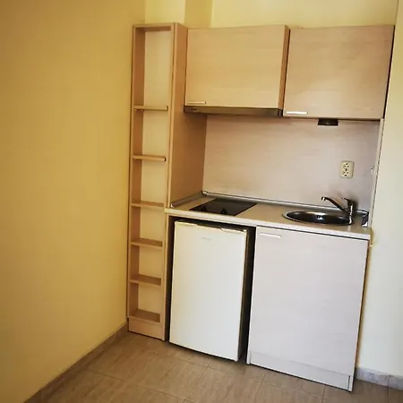 דירה Beach Apartment *
